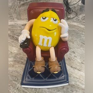 M & M's Vintage 1999 Yellow character, in Recliner Candy Dispenser 8 " tall.